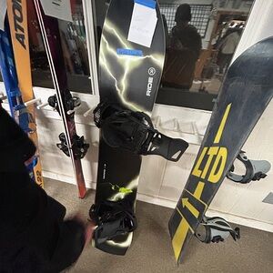 Black and Gray snowboard 🏂 (board only) make an offer🤘